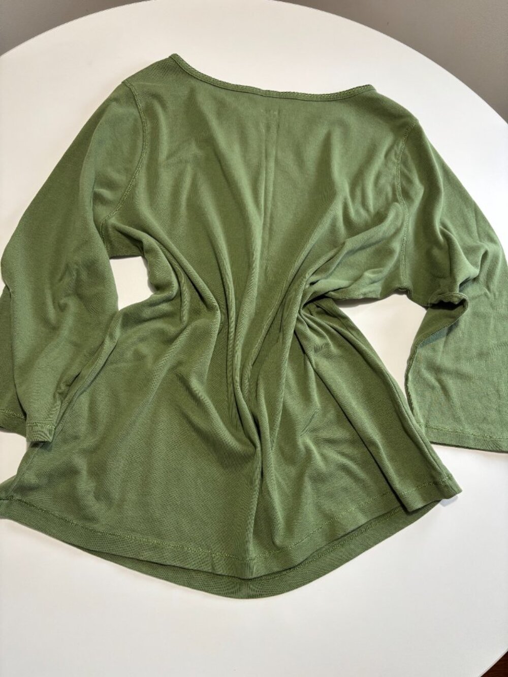 AVENUE GREEN EARTH TONE BOATNECK COTTON LONG SLEEVE T-SHIRT - Picture 4 of 4